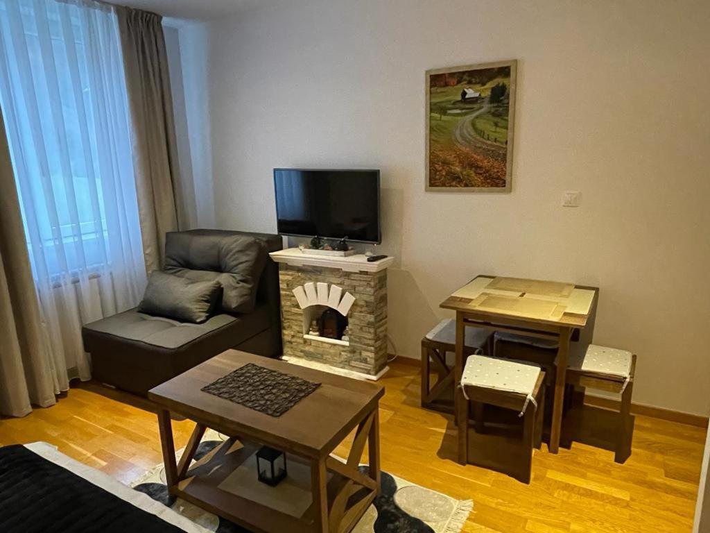 Mountain Story Apartment Brzeće Екстериор снимка